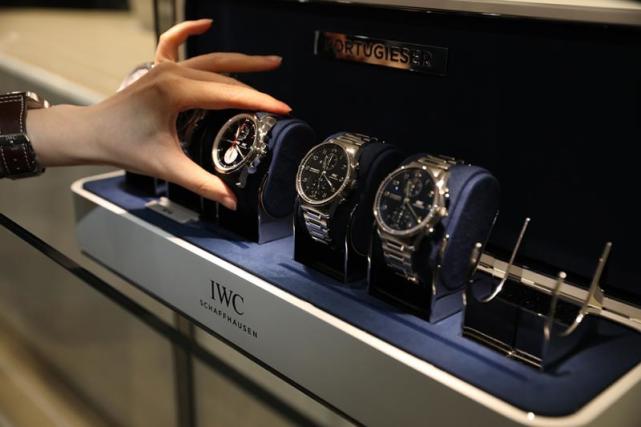 瑞士頂級鐘表展首度登陸中國，上海迎來九款全球首發(fā)時(shí)計(jì)盛宴